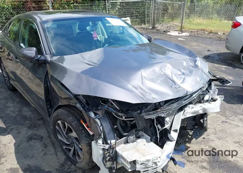 2018 Honda Civic Ex z USA, uszkodzony, nr VIN 2HGFC2F77JH502276